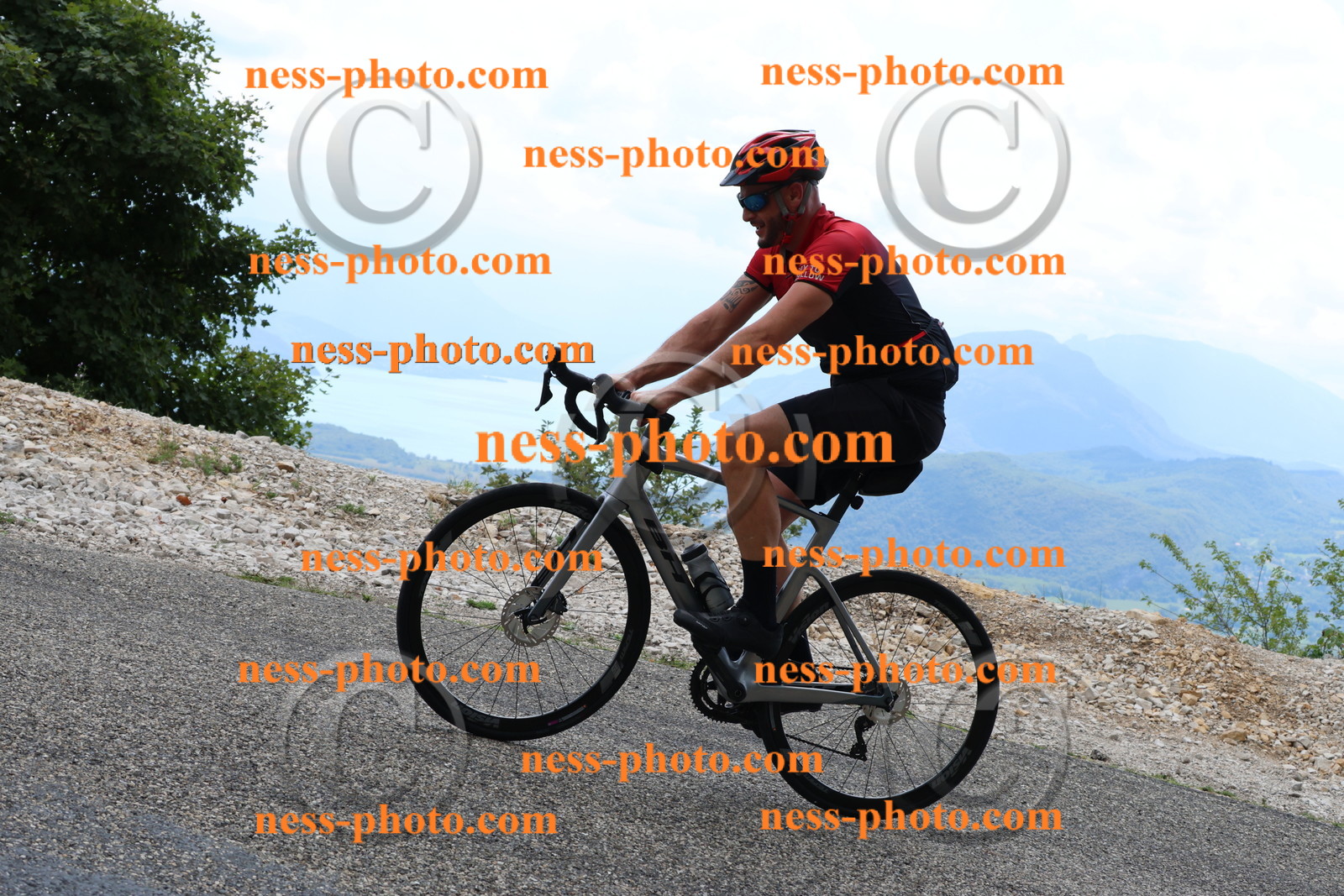 Col du Grand Colombier (291).JPG