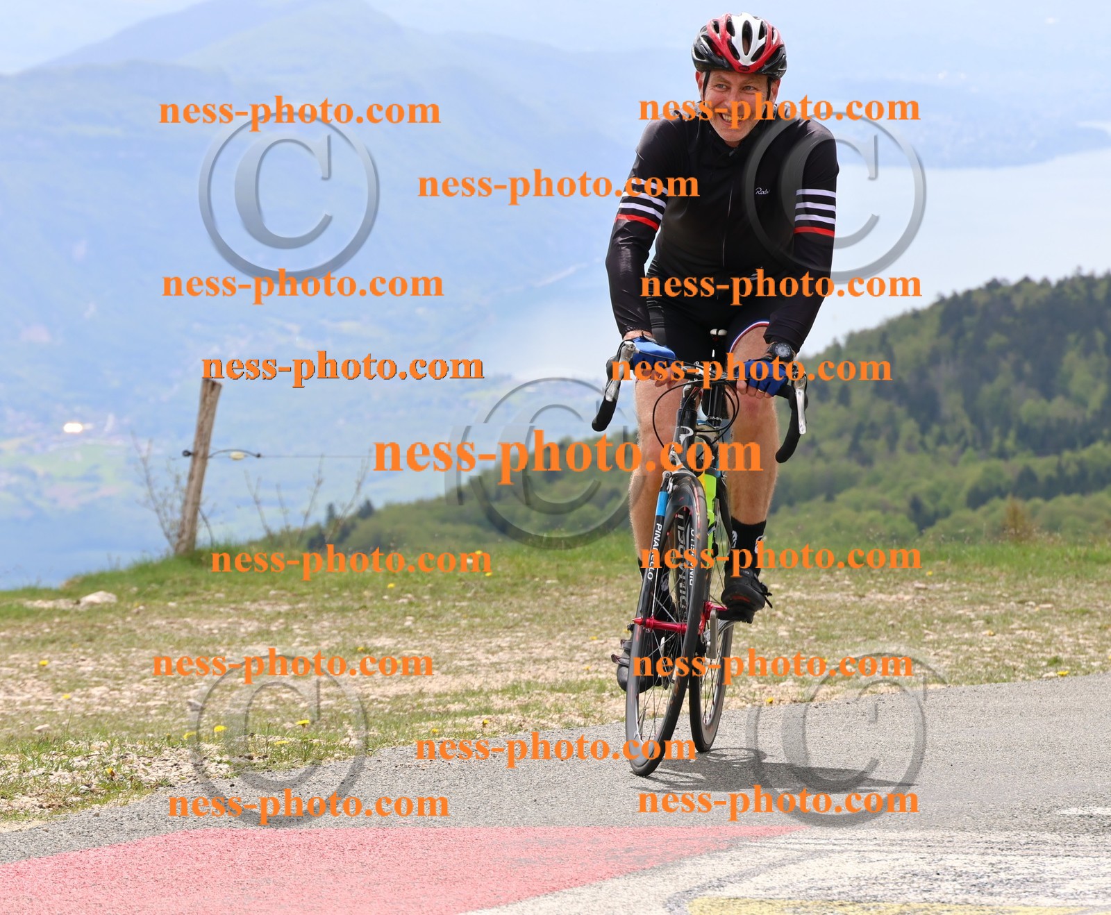 Col du Grand Colombier (146).JPG