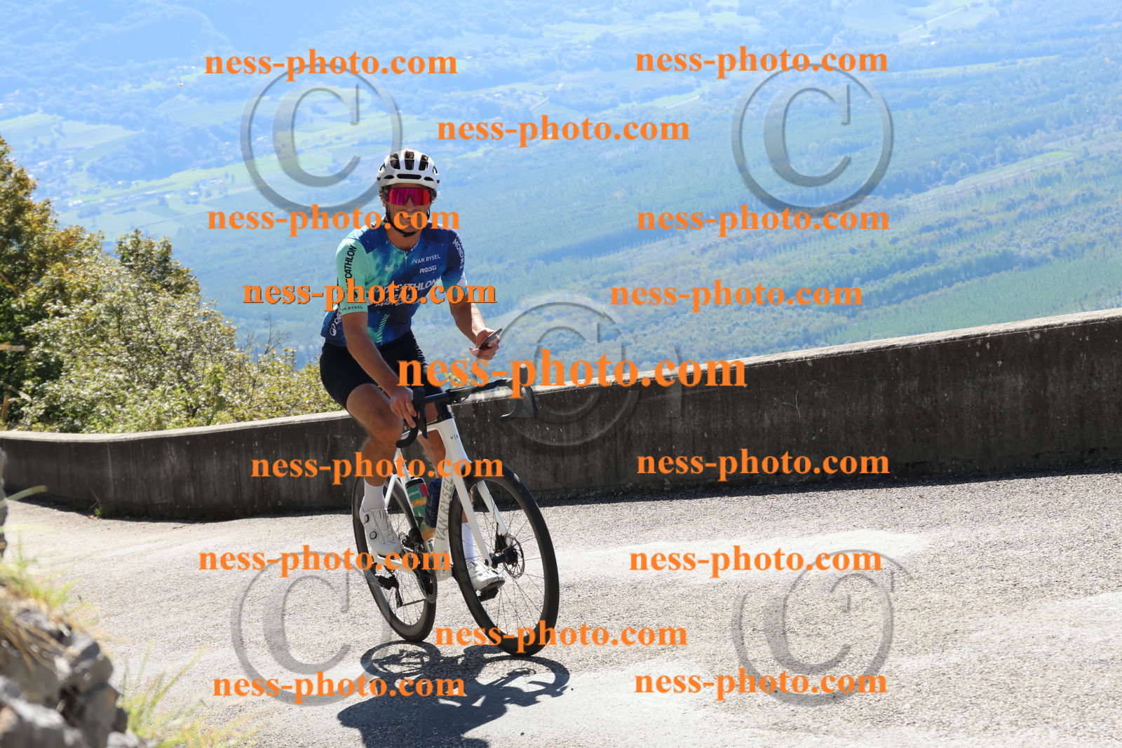 Col du Grand Colombier (212).JPG