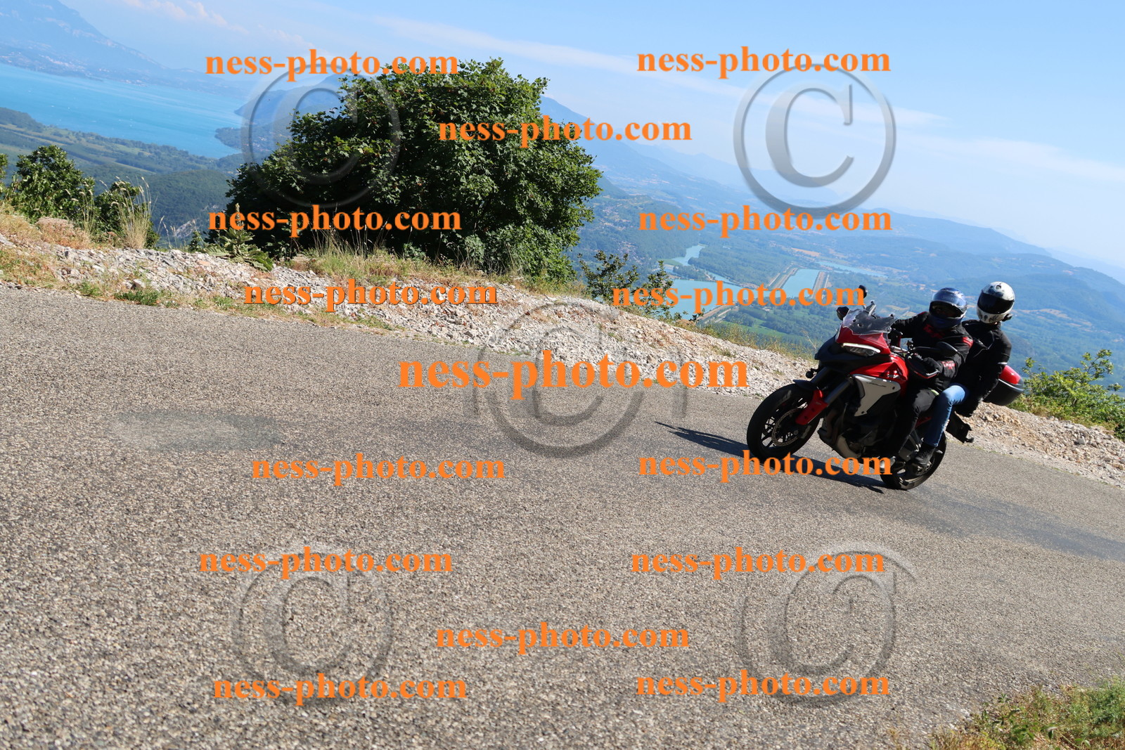 Col du Grand Colombier (347).JPG