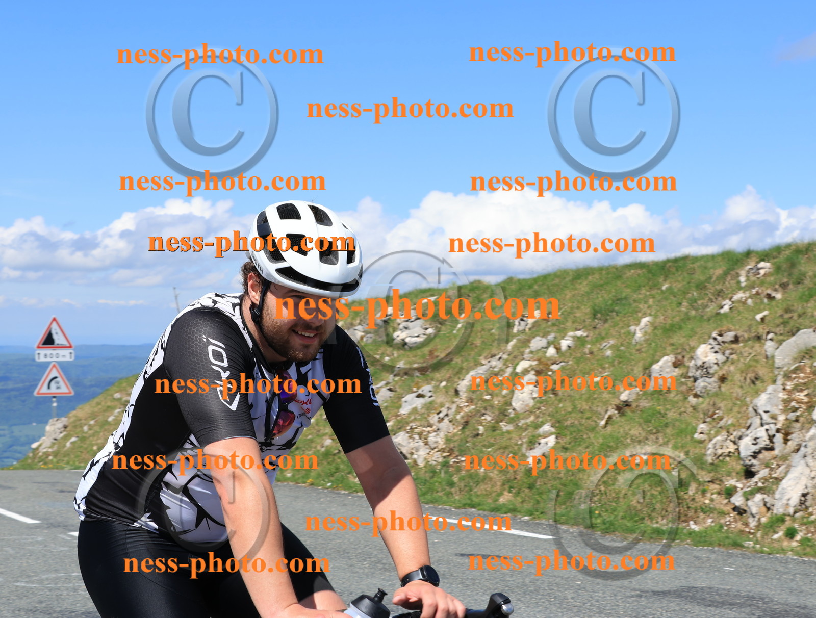 Col du Grand Colombier (1580).JPG