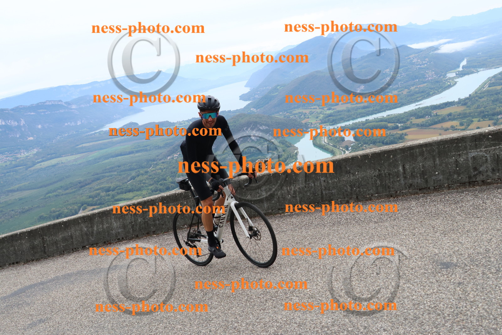 Col du Grand Colombier (1301).JPG