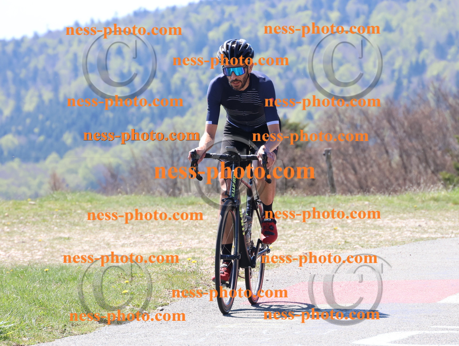 Col du Grand Colombier (115).JPG