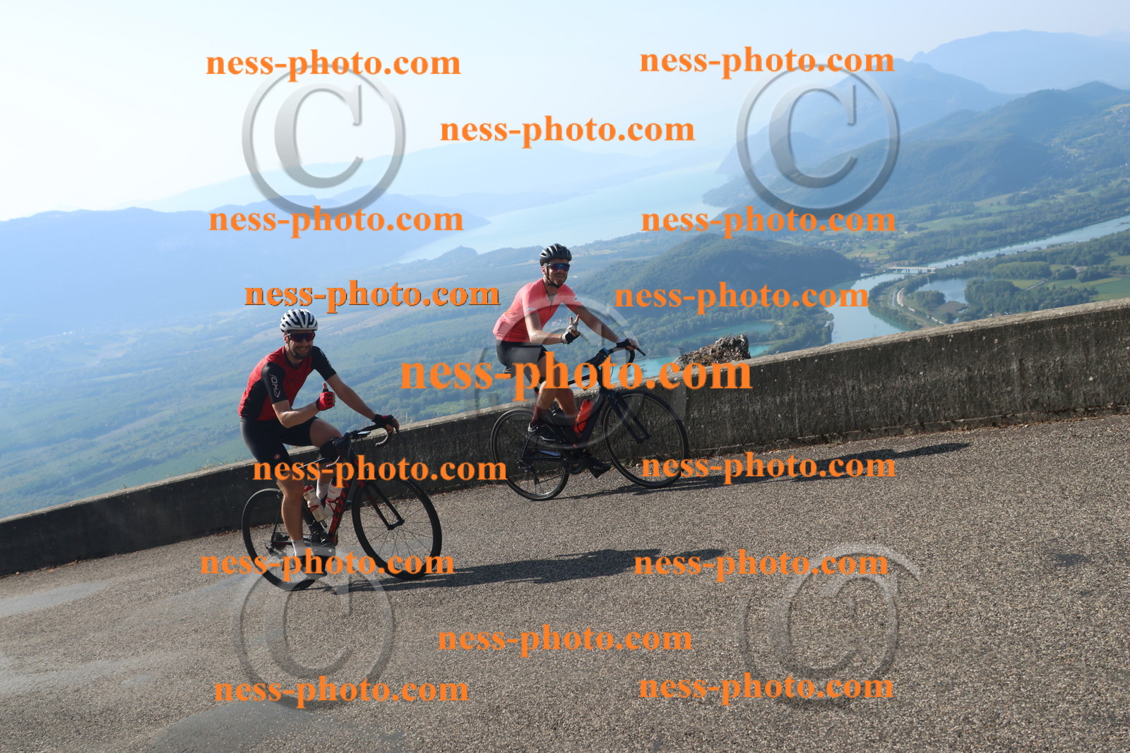 Col du Grand Colombier (1590).JPG