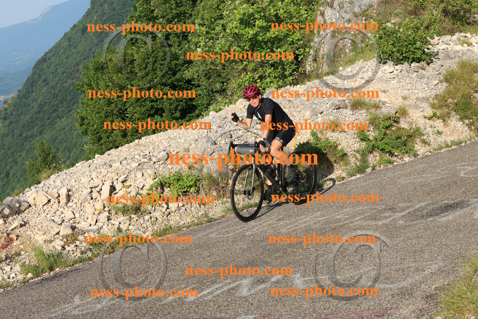 Col du Grand Colombier (10).JPG