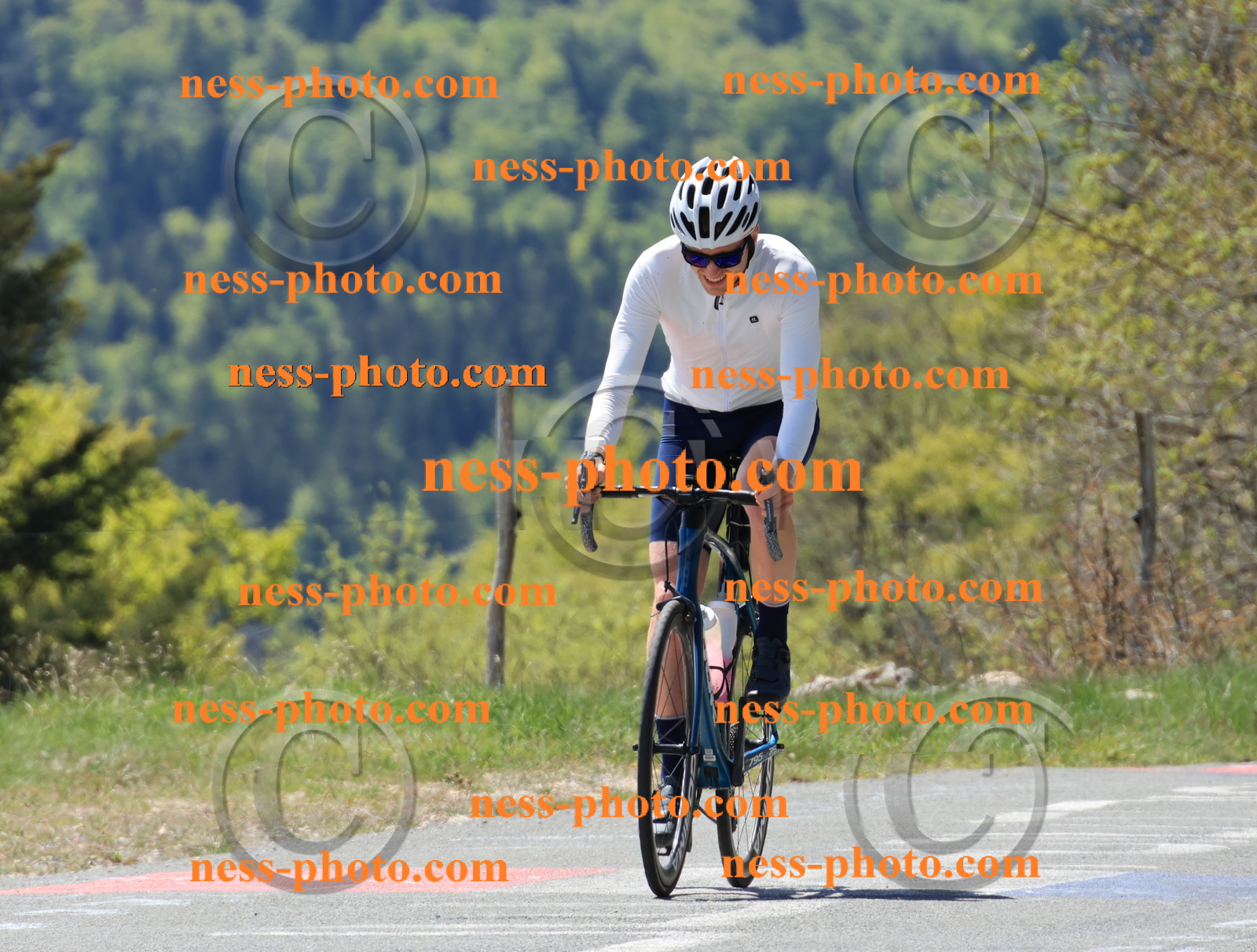 Col du Grand Colombier (117).JPG