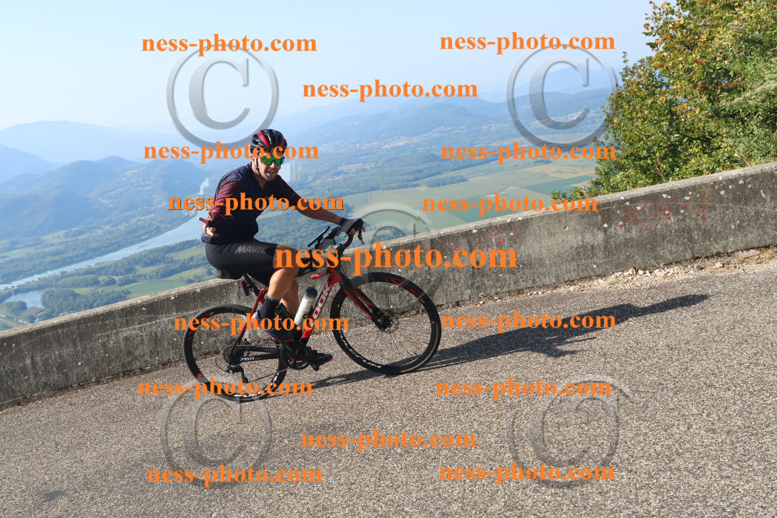 Col du Grand Colombier (1680).JPG