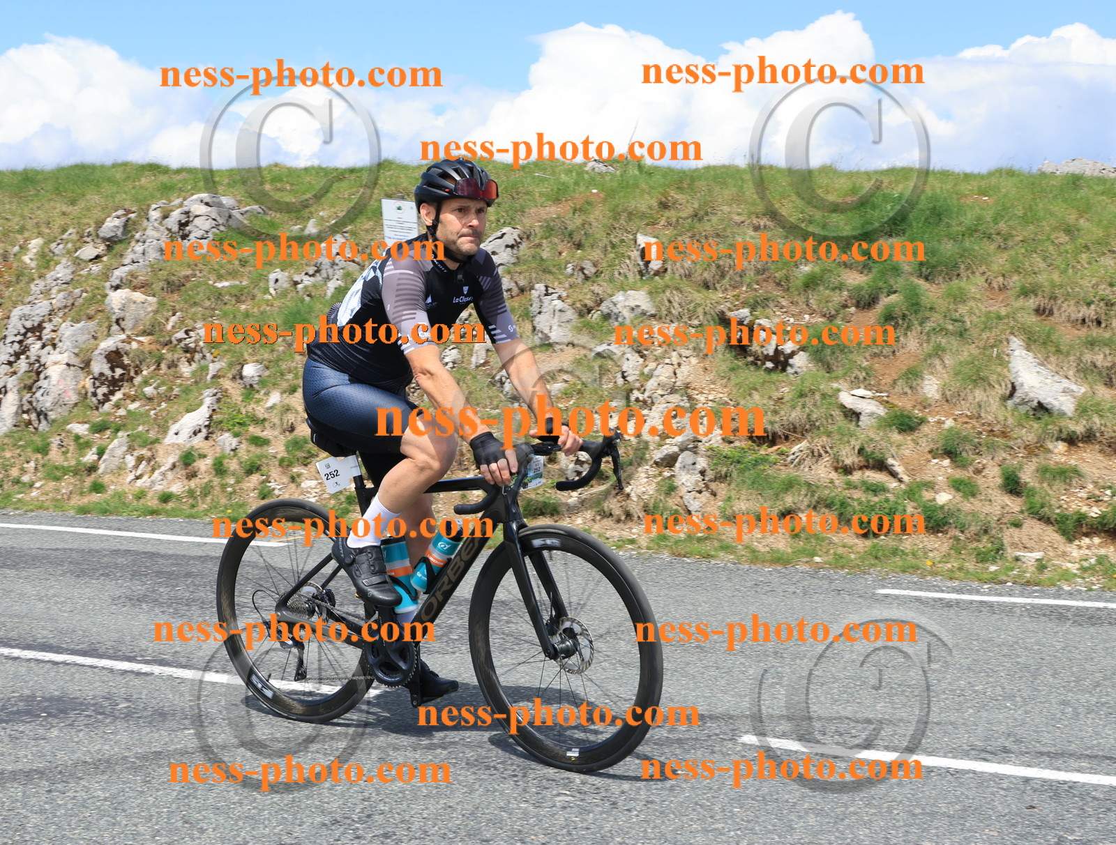 Col du Grand Colombier (2454).JPG