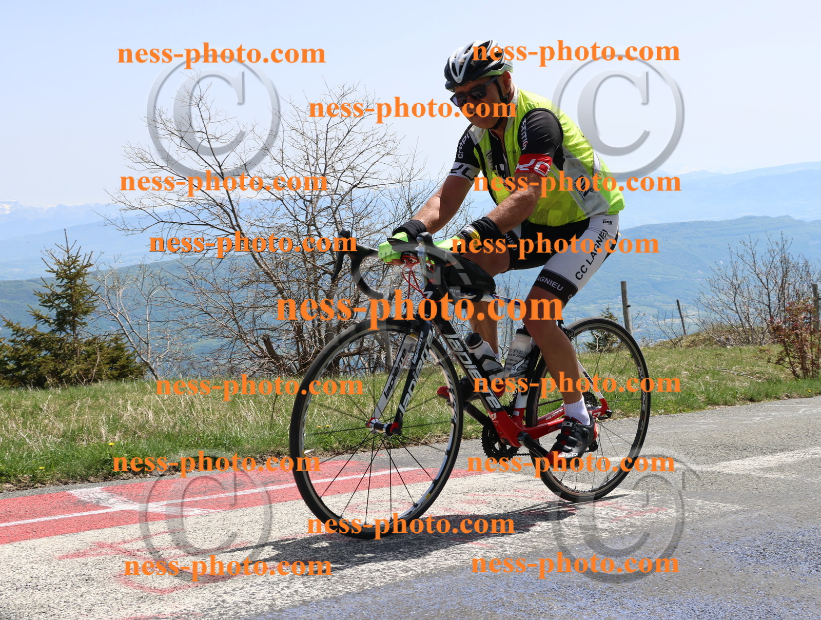 Col du Grand Colombier (572).JPG