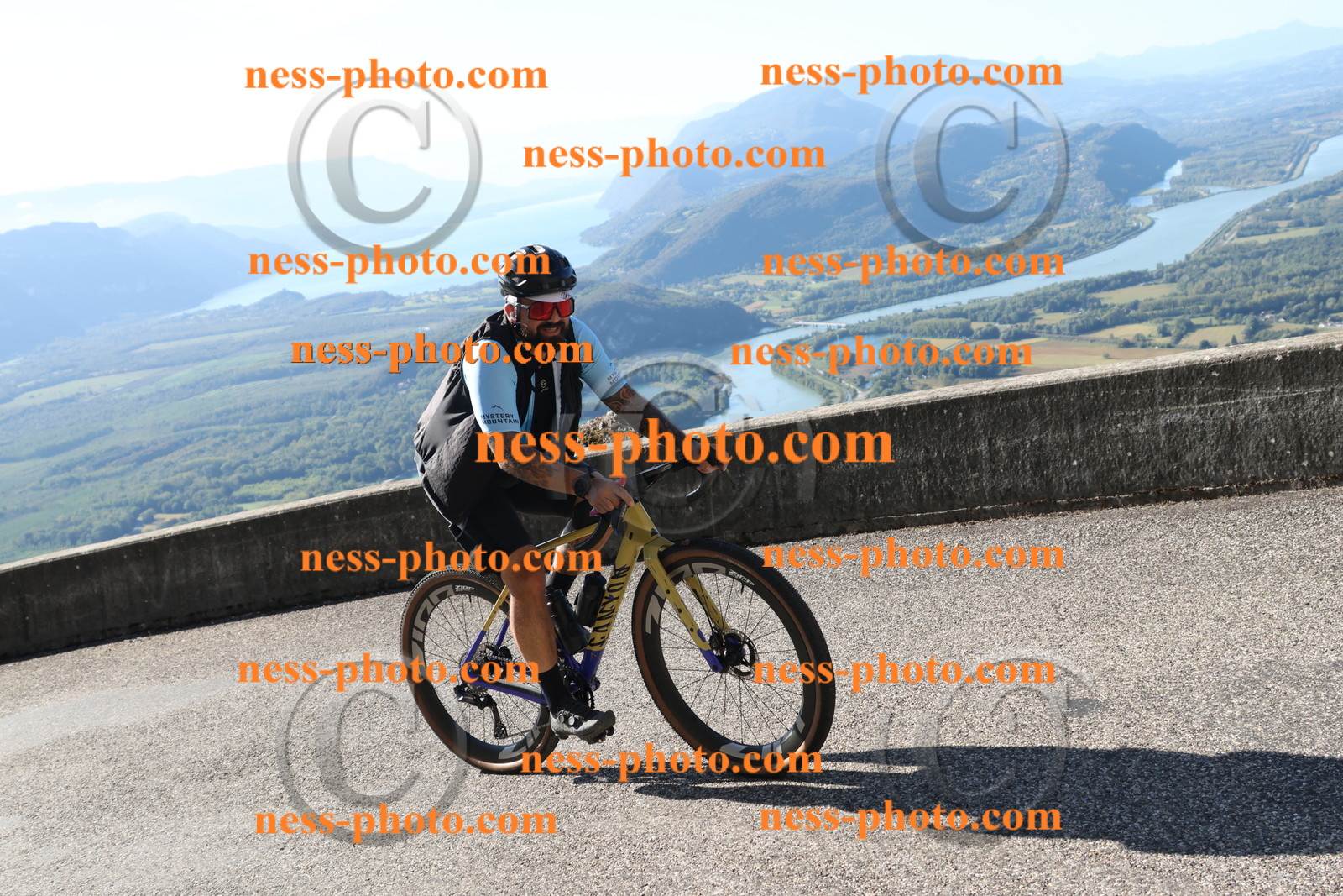 Col du Grand Colombier (212).JPG