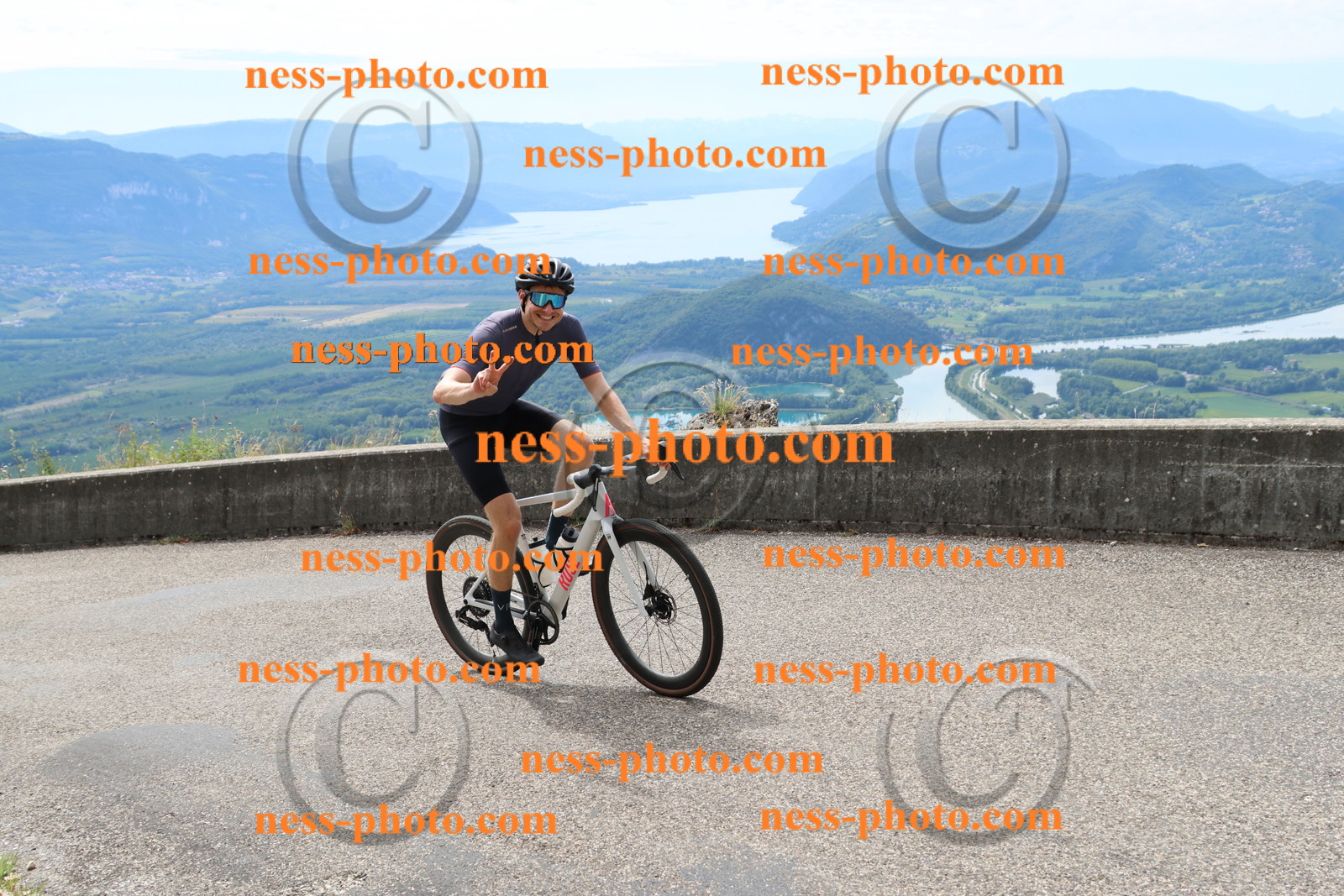 Col du Grand Colombier (246).JPG