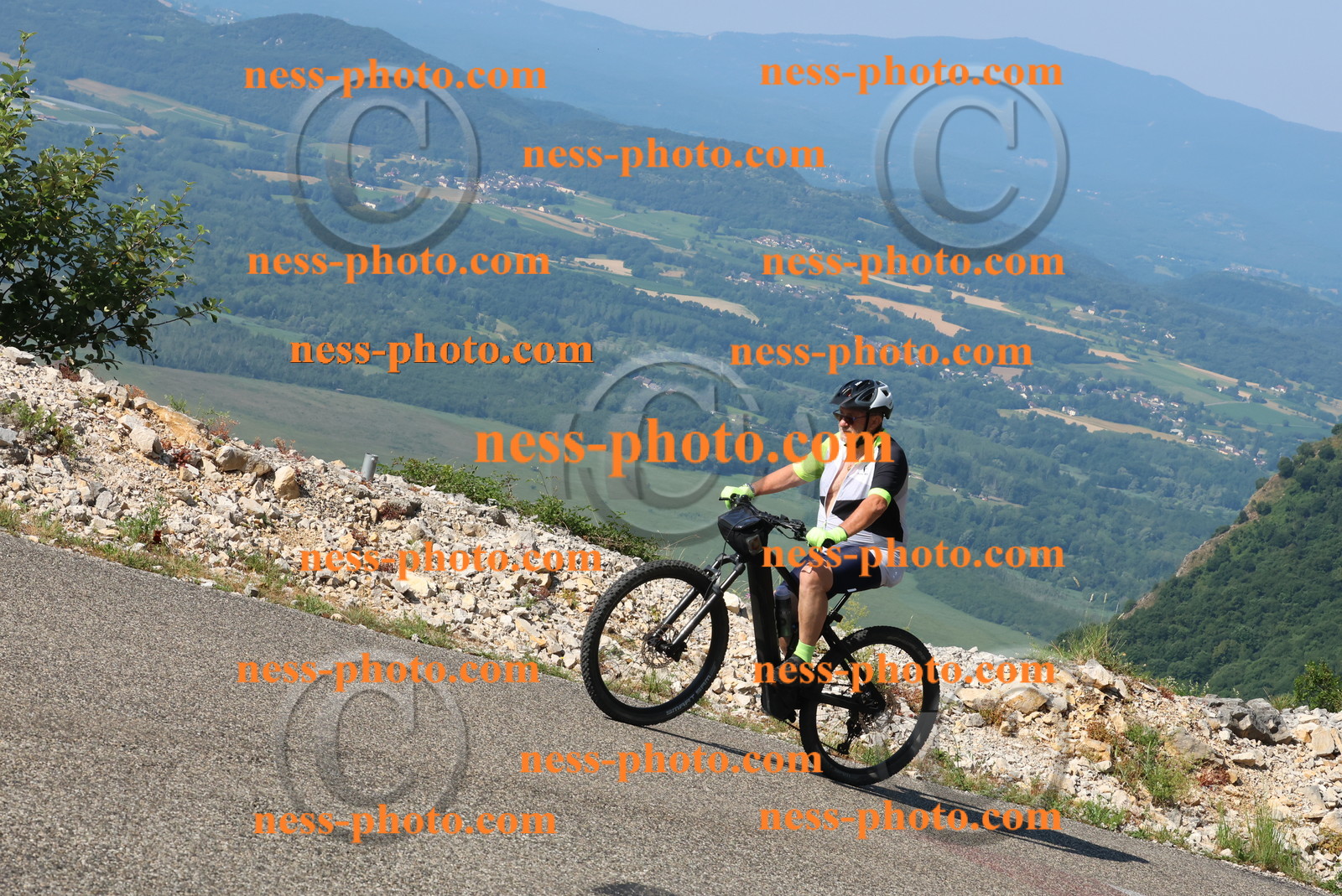 Col du Grand Colombier (162).JPG