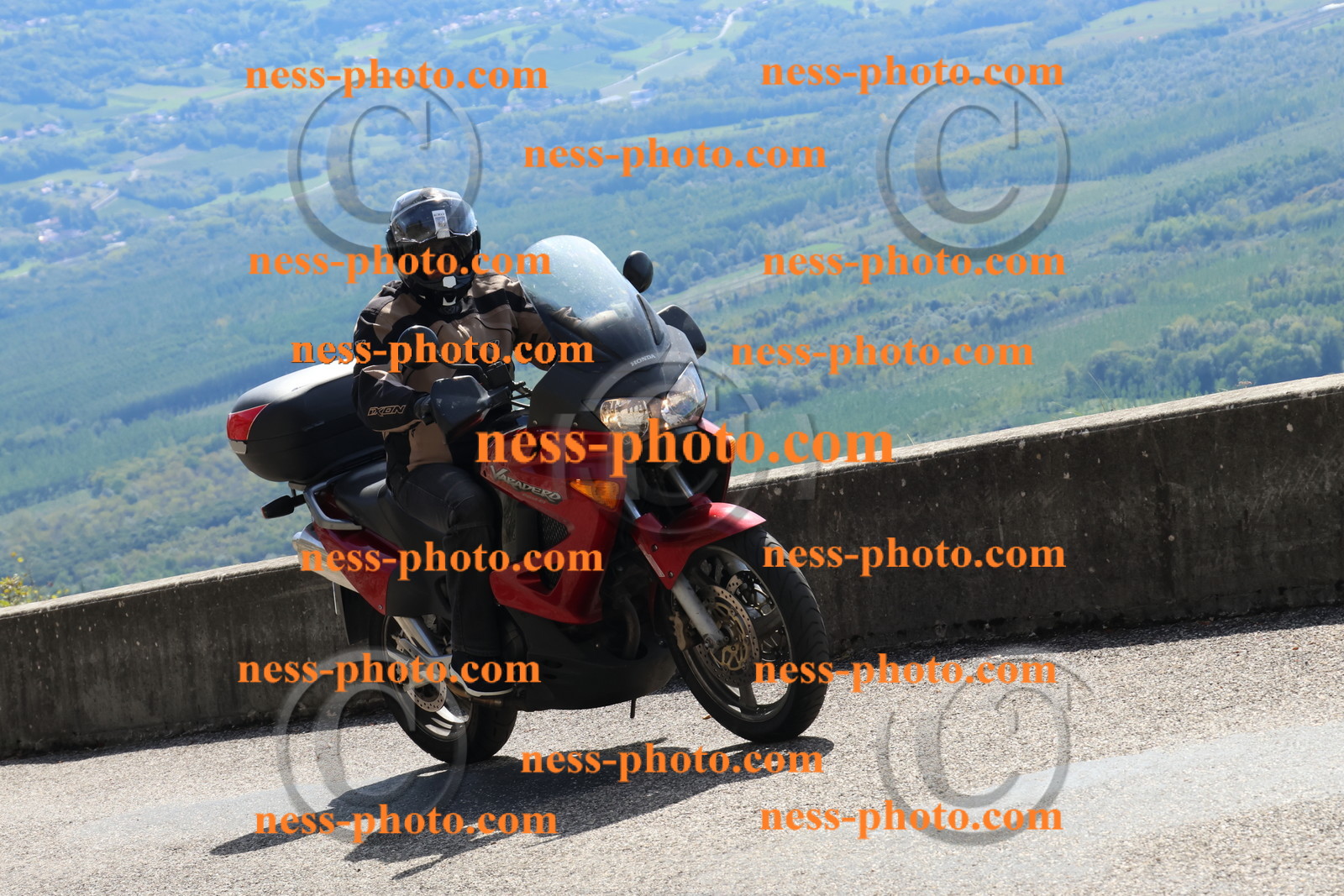 Col du Grand Colombier (132).JPG