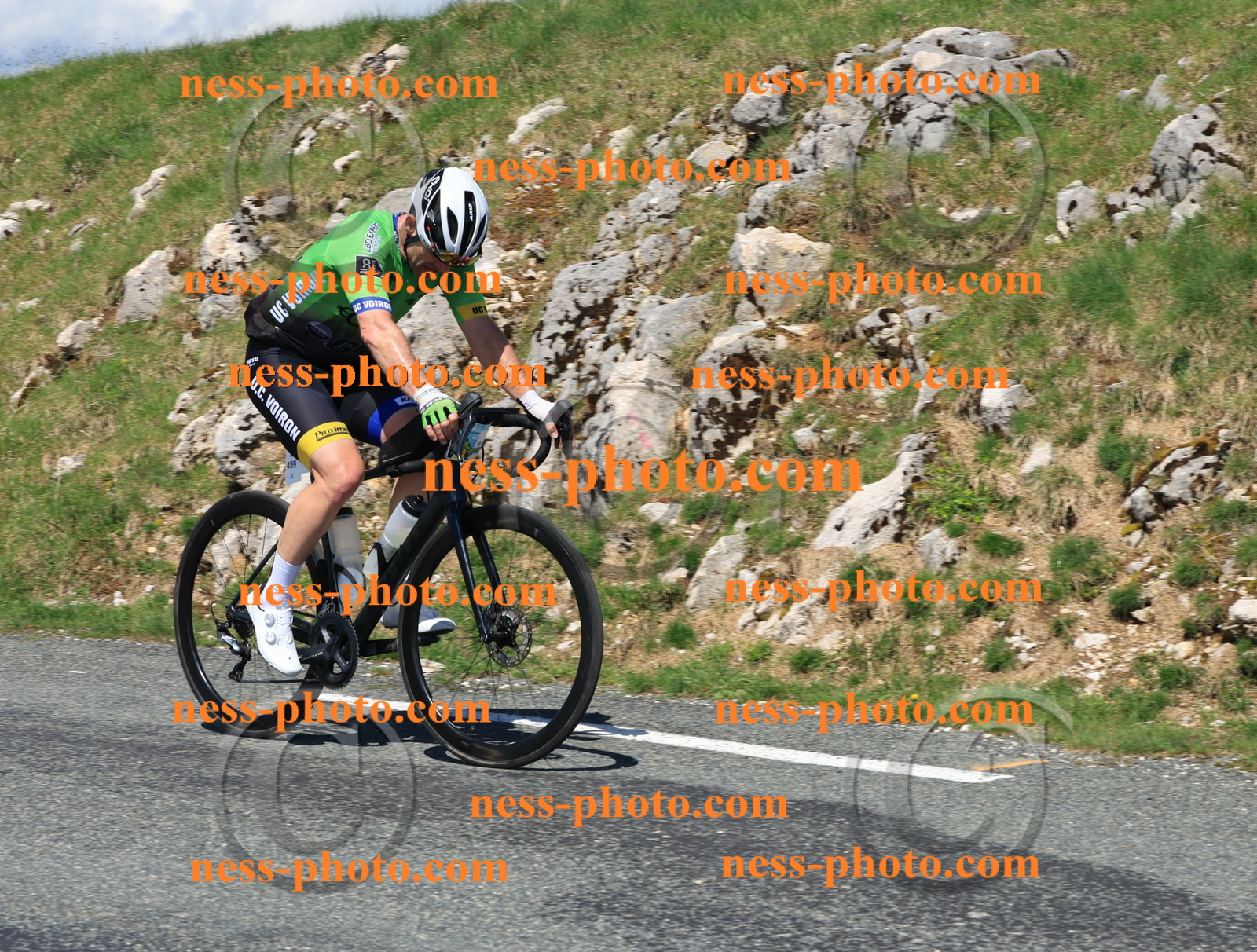 Col du Grand Colombier (1670).JPG