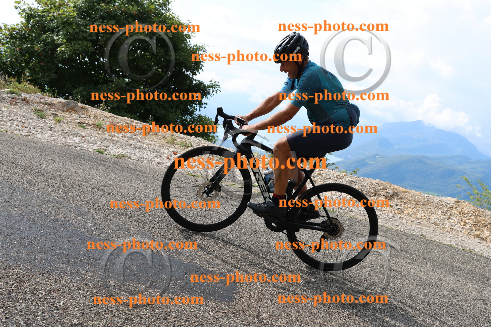Col du Grand Colombier (23).JPG