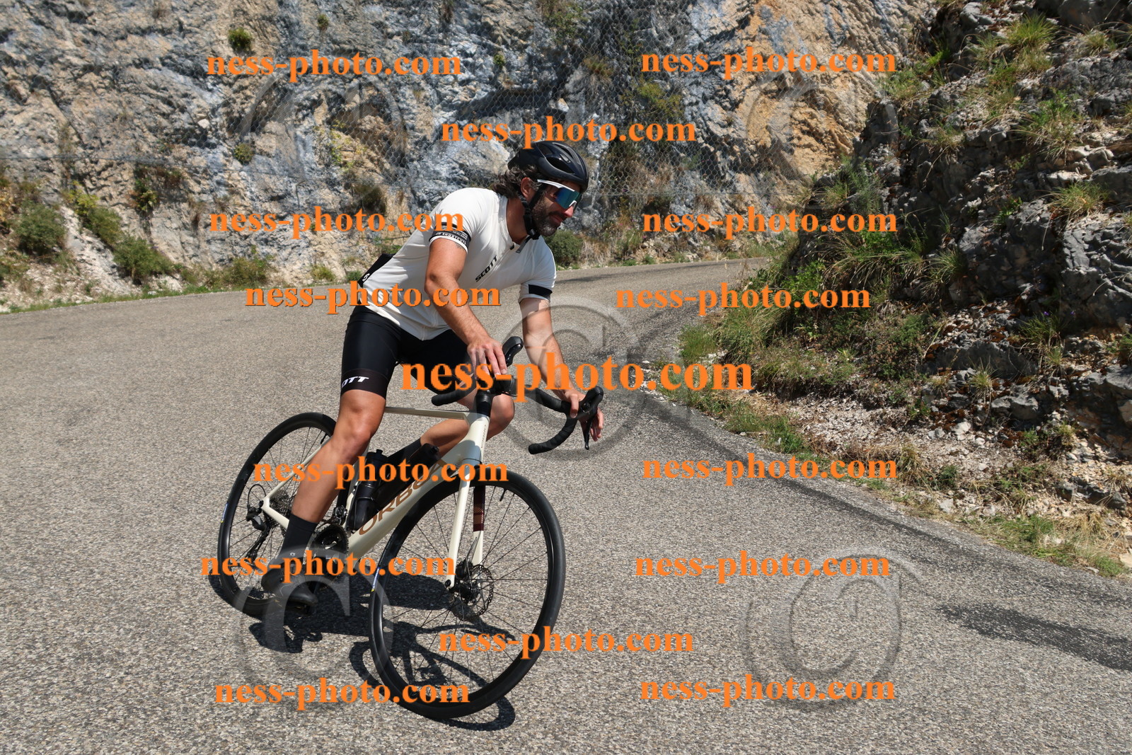 Col du Grand Colombier (442).JPG