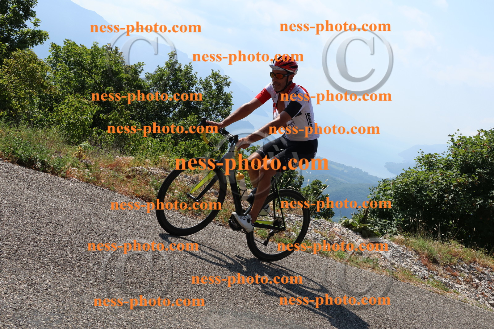 Col du Grand Colombier (320).JPG