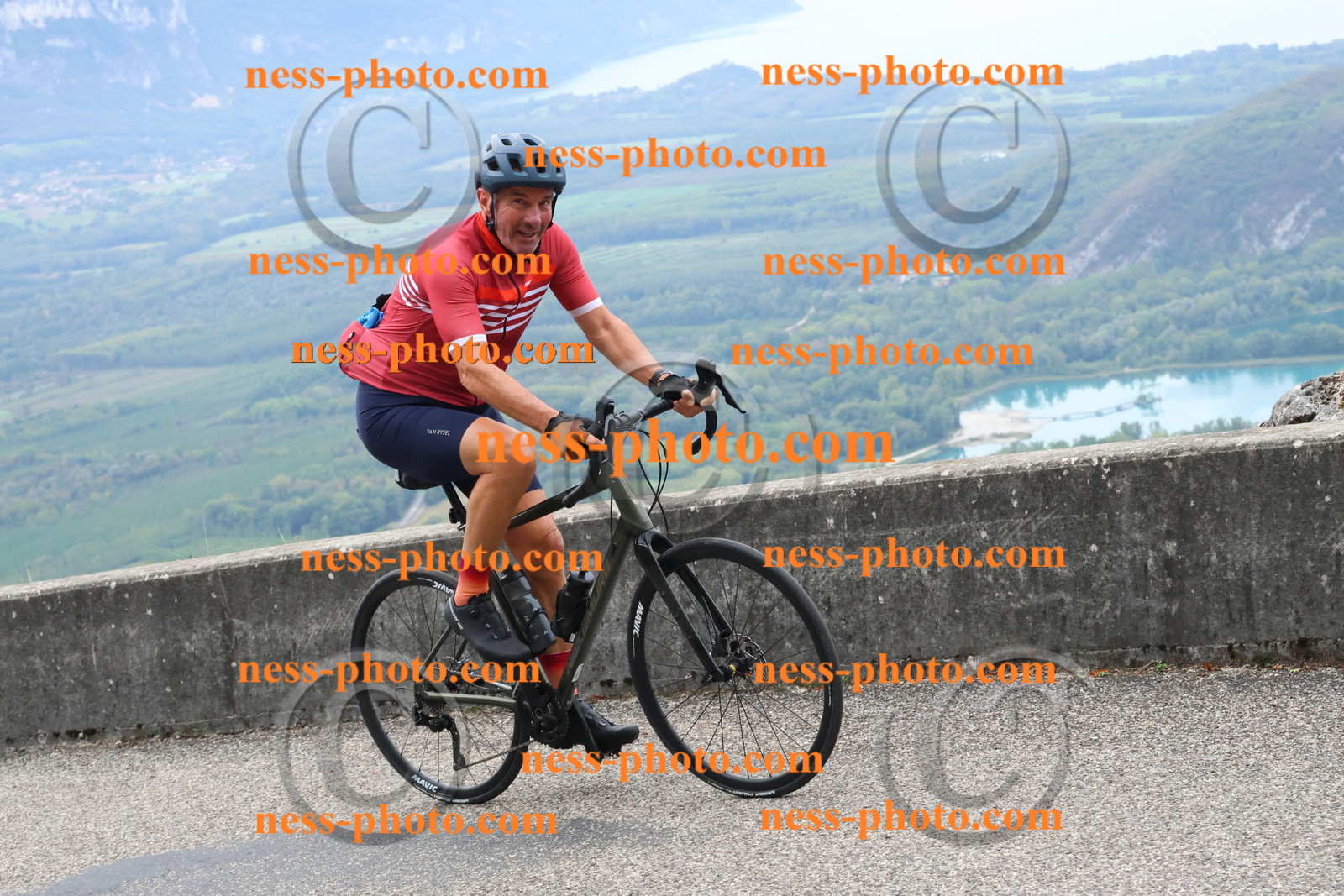 Col du Grand Colombier (240).JPG