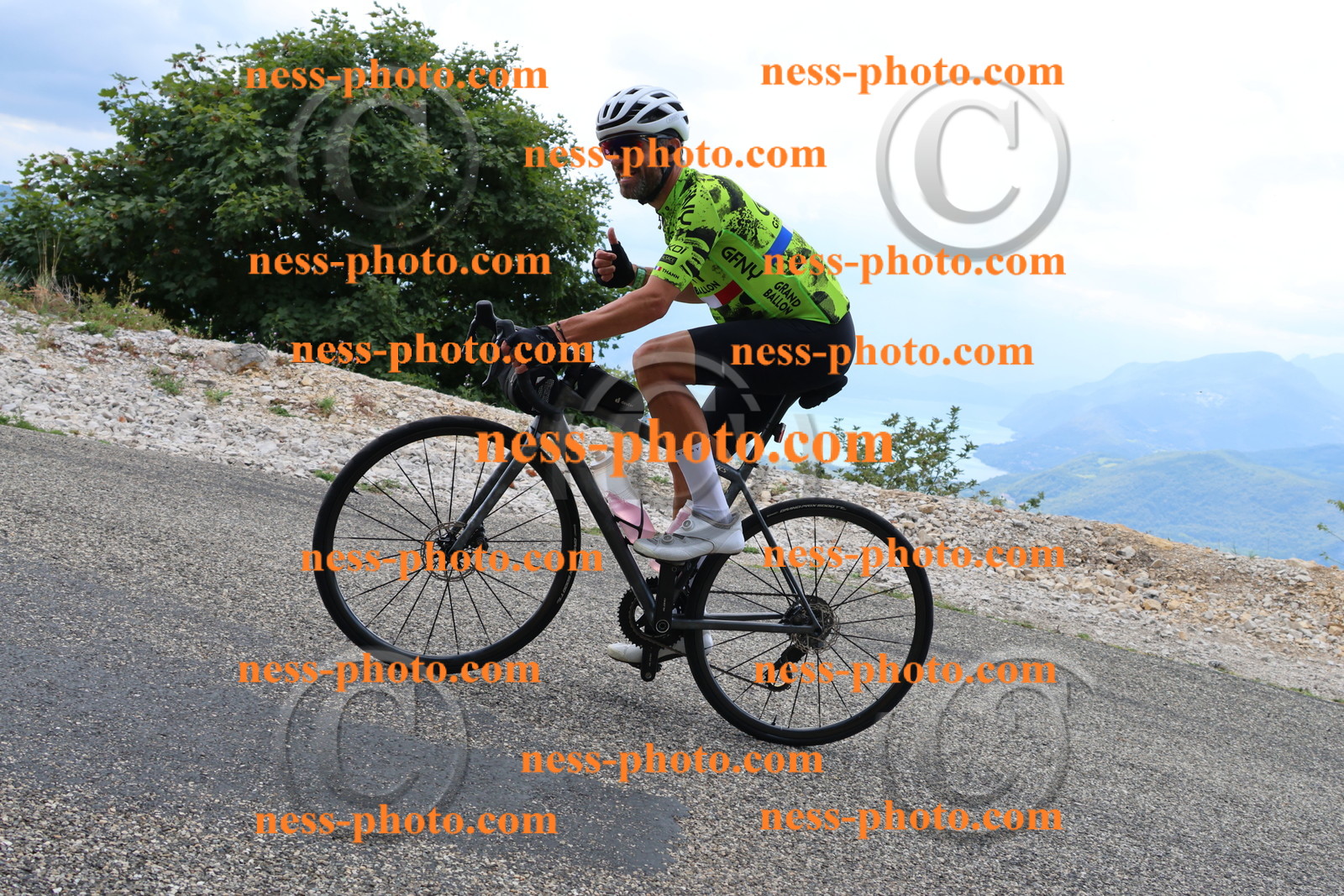 Col du Grand Colombier (242).JPG