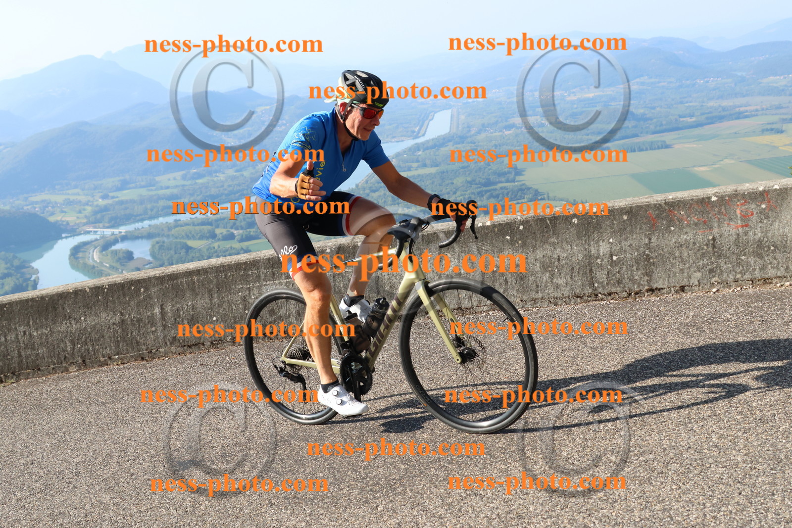 Col du Grand Colombier (1089).JPG