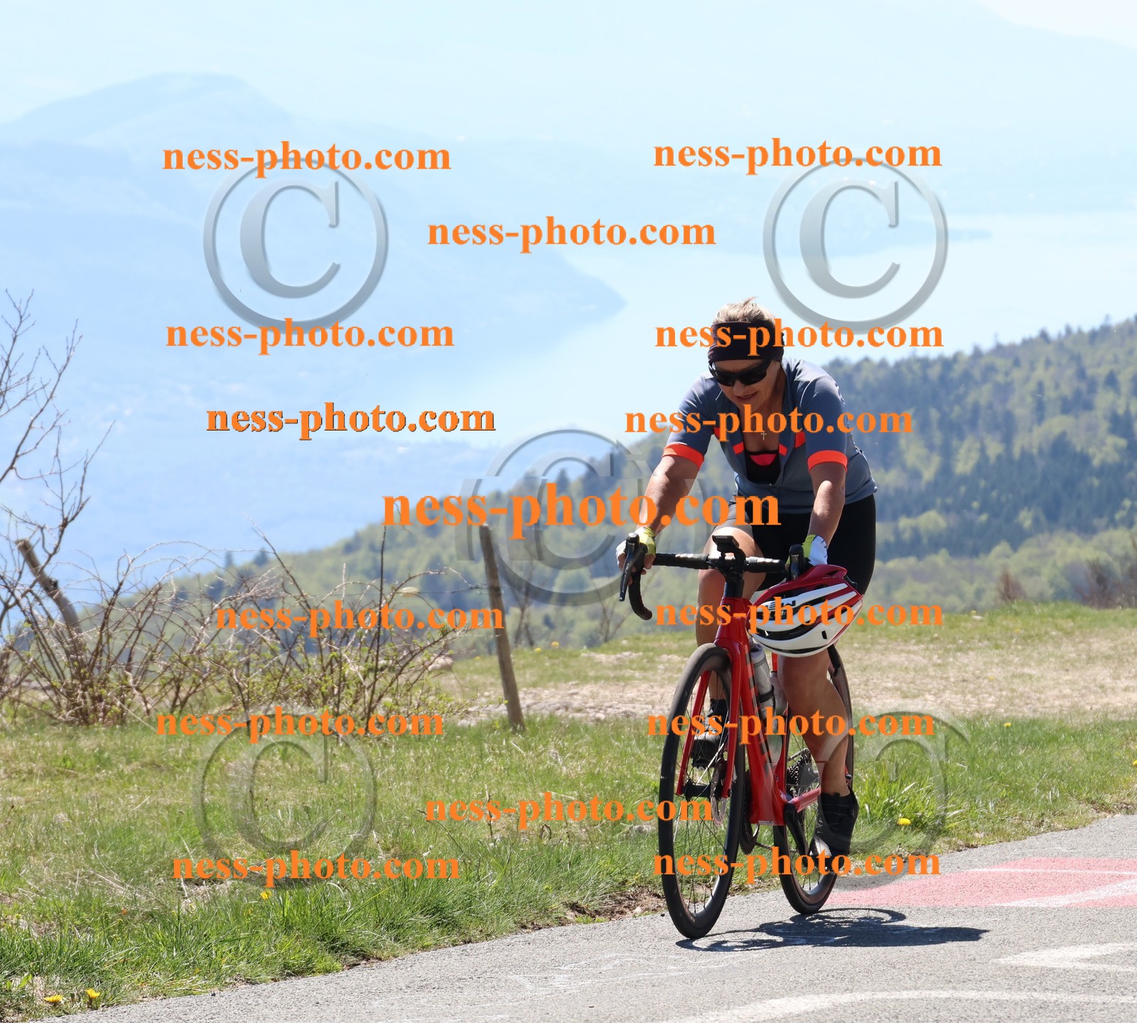 Col du Grand Colombier (261).JPG