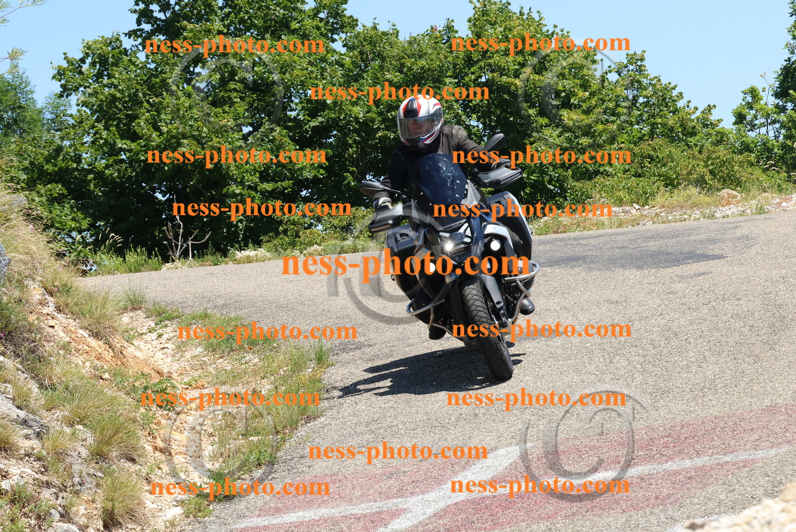 Col du Grand Colombier (371).JPG