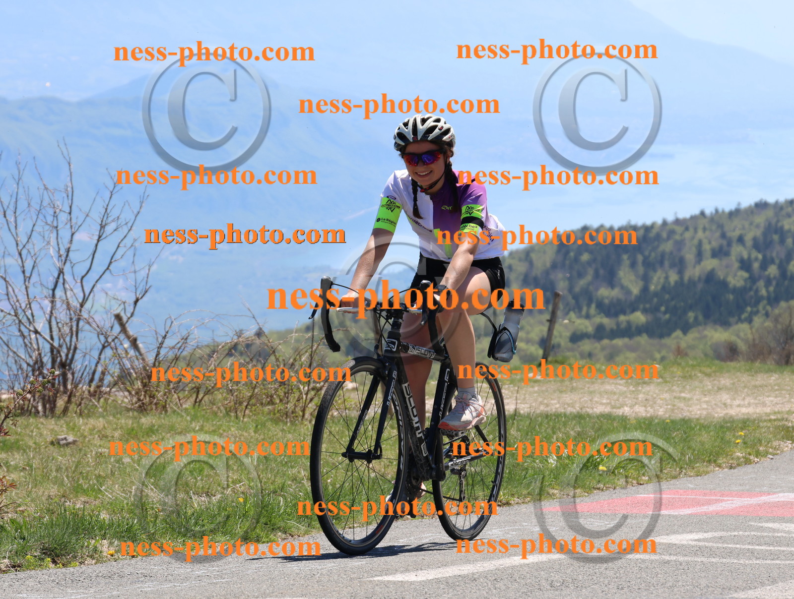 Col du Grand Colombier (613).JPG