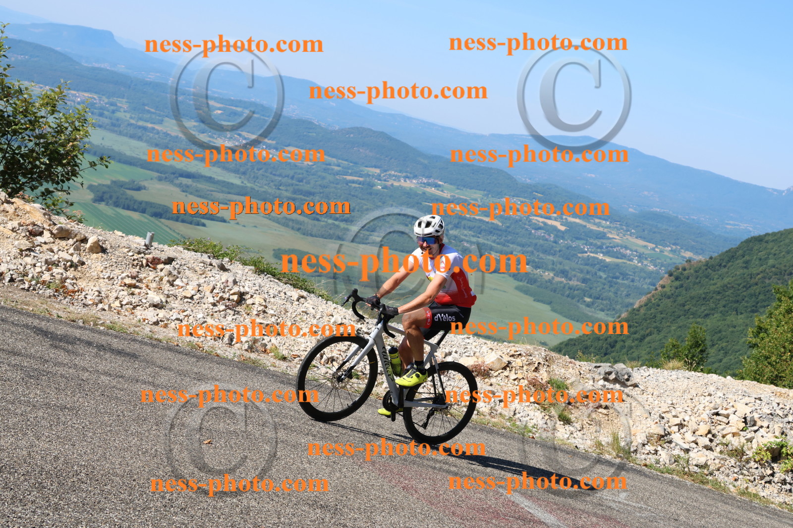 Col du Grand Colombier (1681).JPG