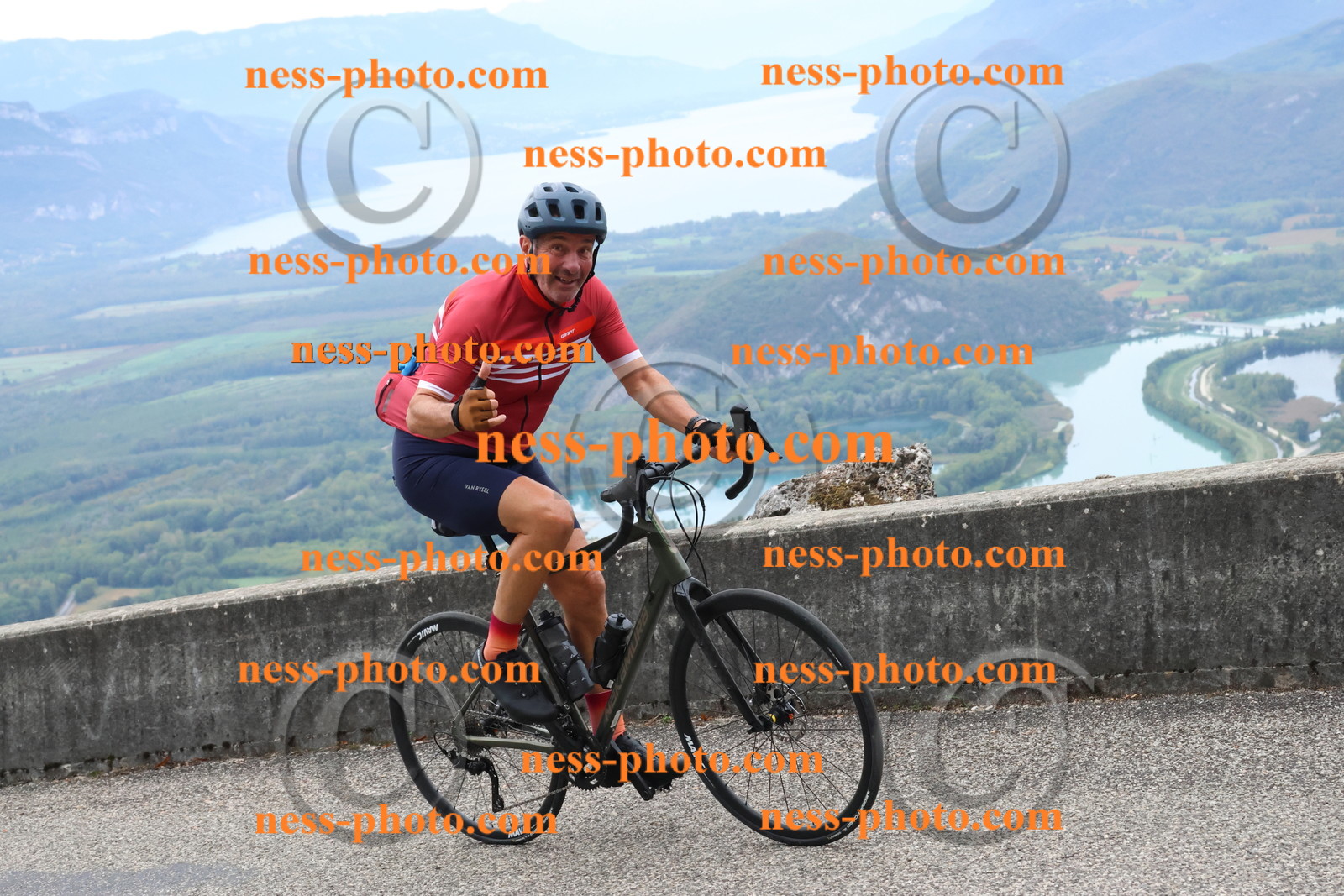 Col du Grand Colombier (241).JPG