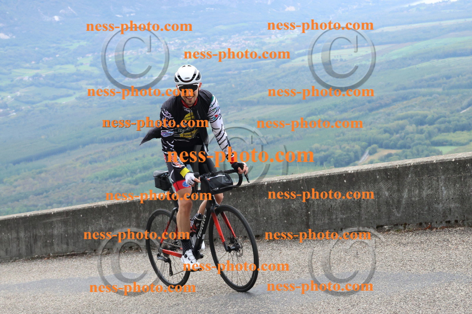 Col du Grand Colombier (538).JPG