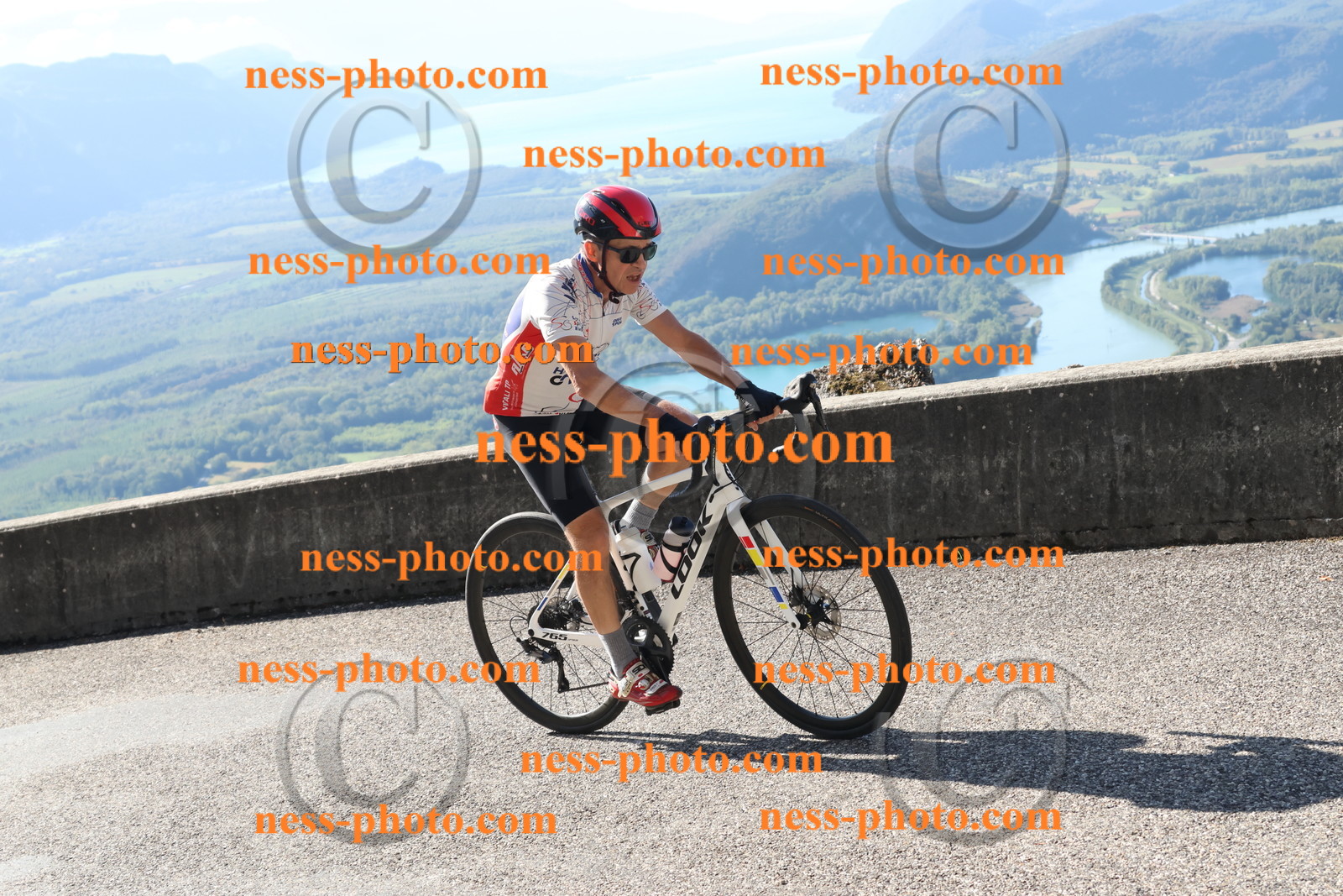 Col du Grand Colombier (234).JPG