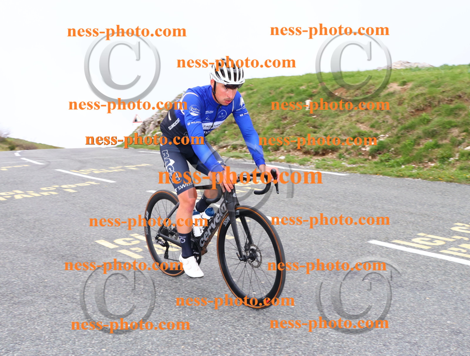 Col du Grand Colombier (343).JPG