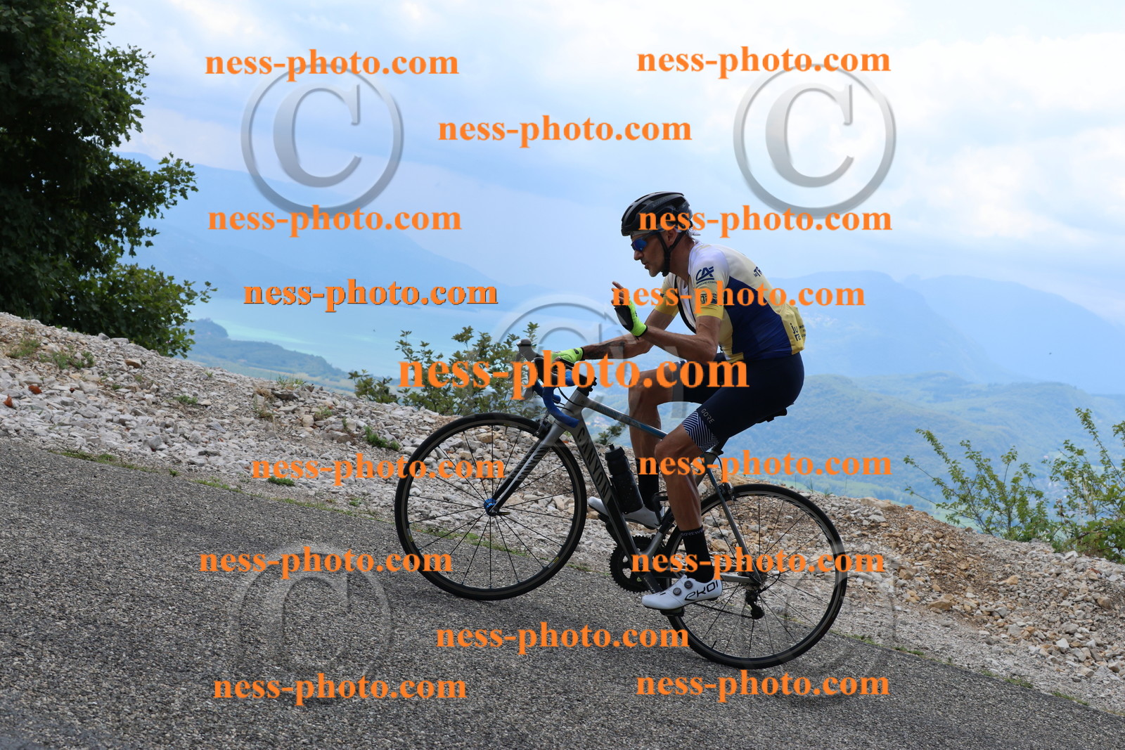 Col du Grand Colombier (235).JPG