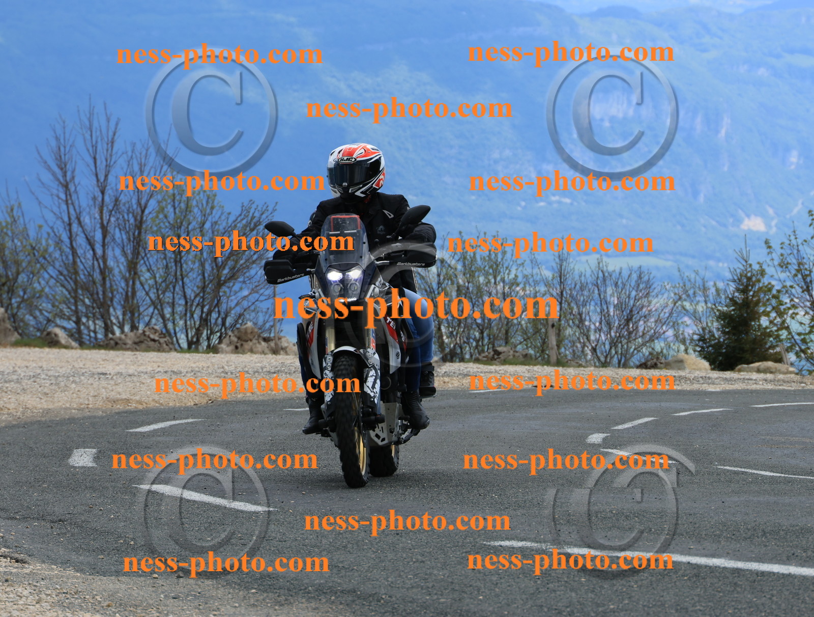 Col du Grand Colombier (104).JPG