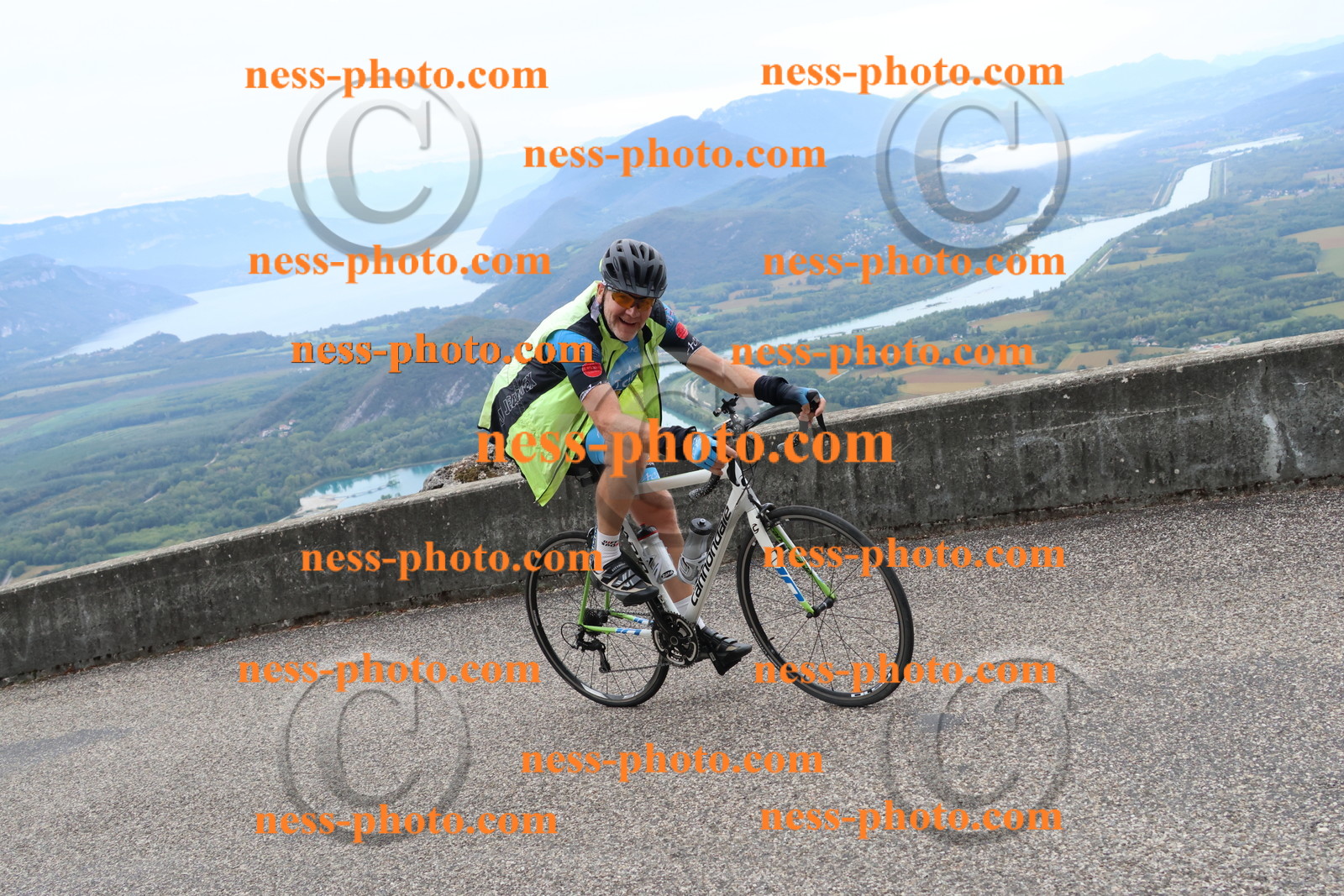 Col du Grand Colombier (1197).JPG