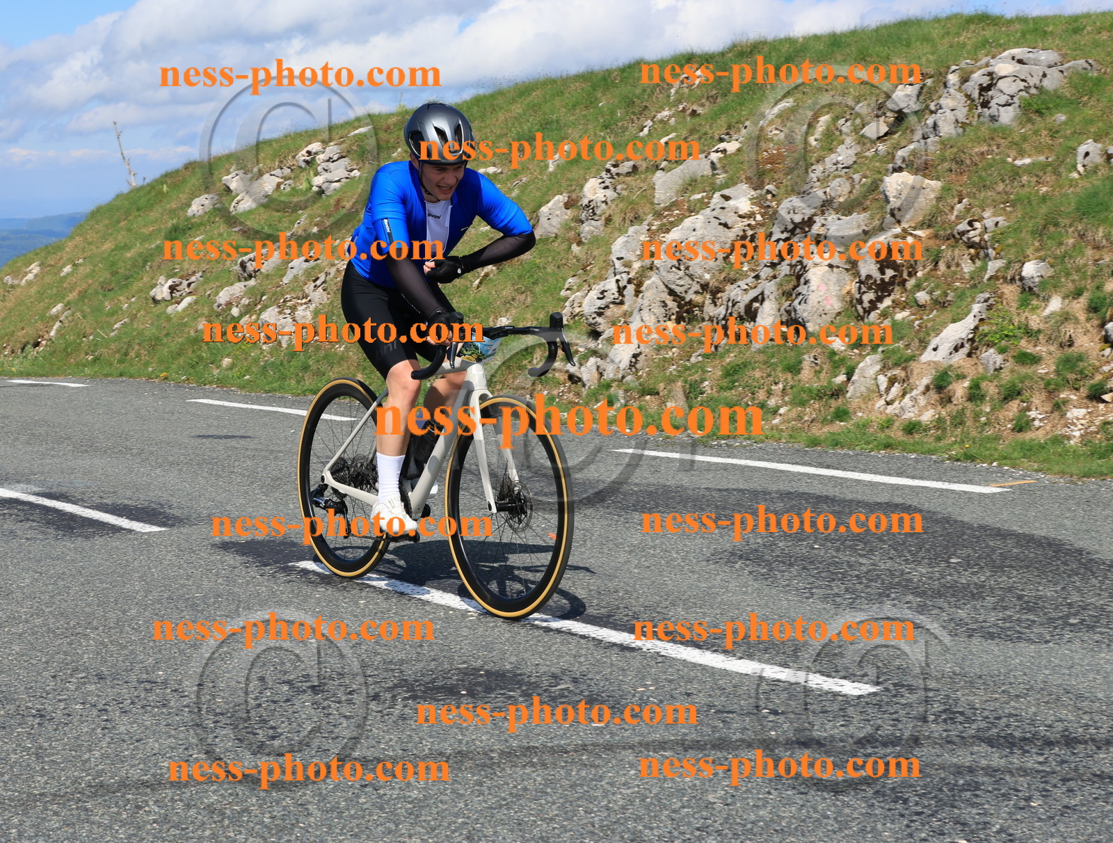 Col du Grand Colombier (172).JPG