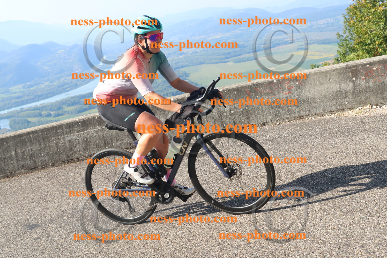 Col du Grand Colombier (1586).JPG