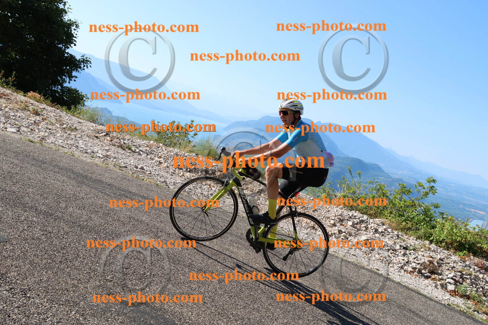 Col du Grand Colombier (1251).JPG