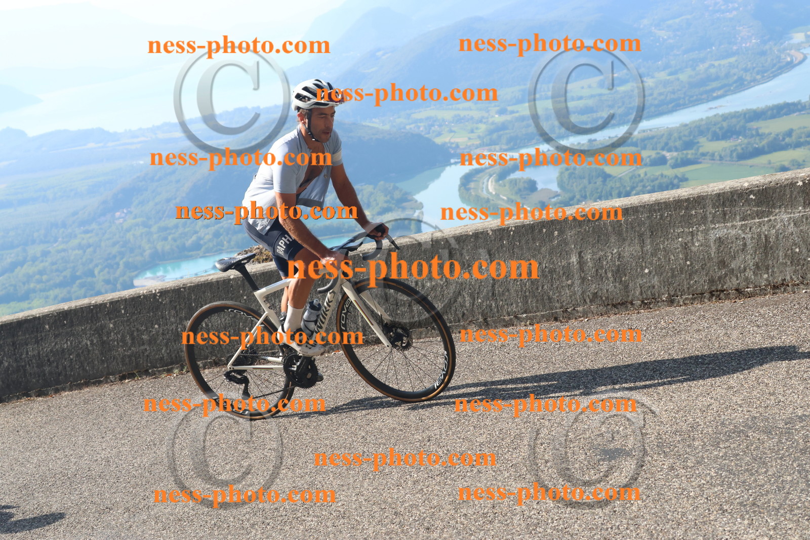 Col du Grand Colombier (1627).JPG