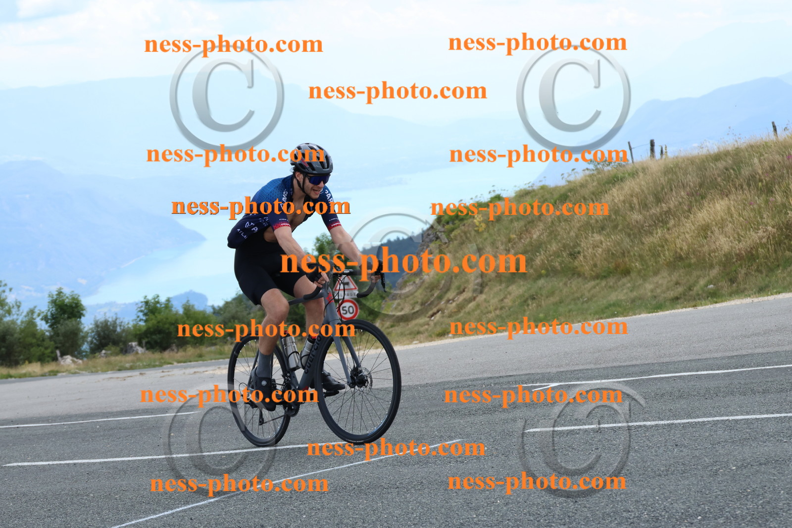 Col du Grand Colombier (230).JPG