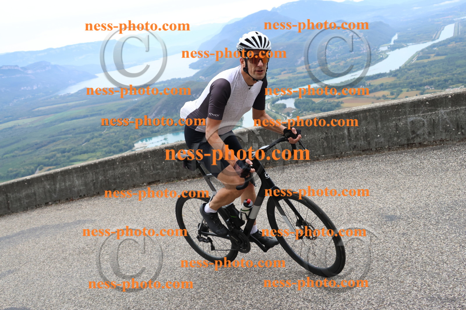 Col du Grand Colombier (1679).JPG