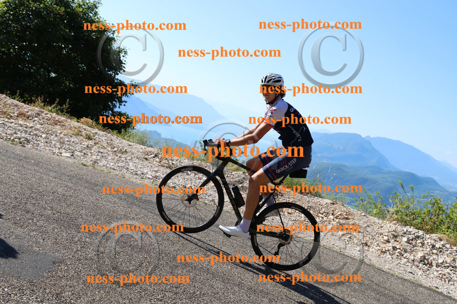 Col du Grand Colombier (1411).JPG