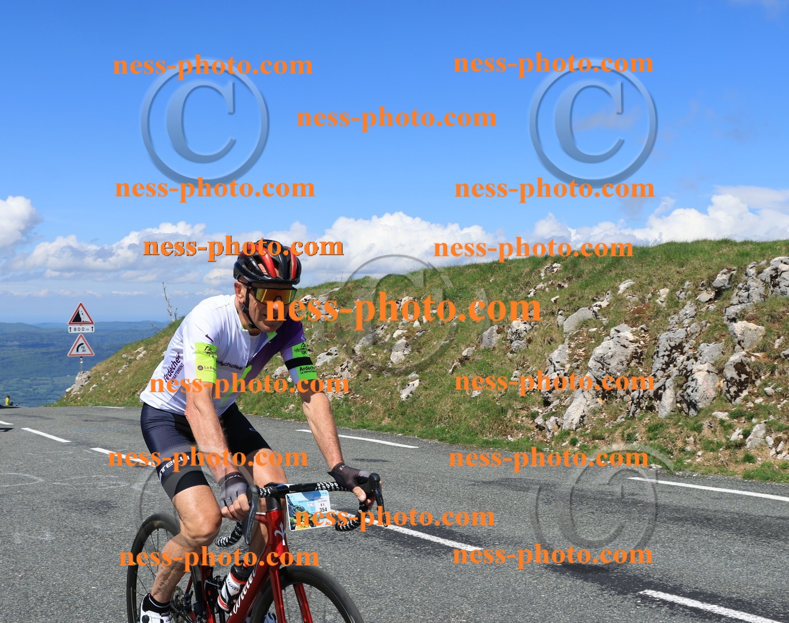 Col du Grand Colombier (1583).JPG