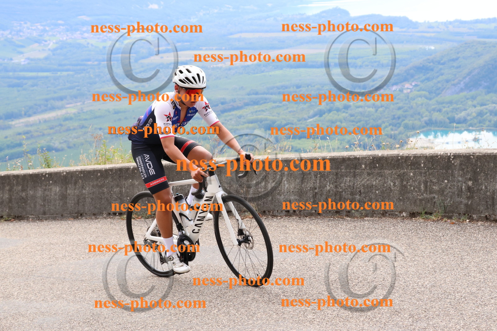 Col du Grand Colombier (221).JPG