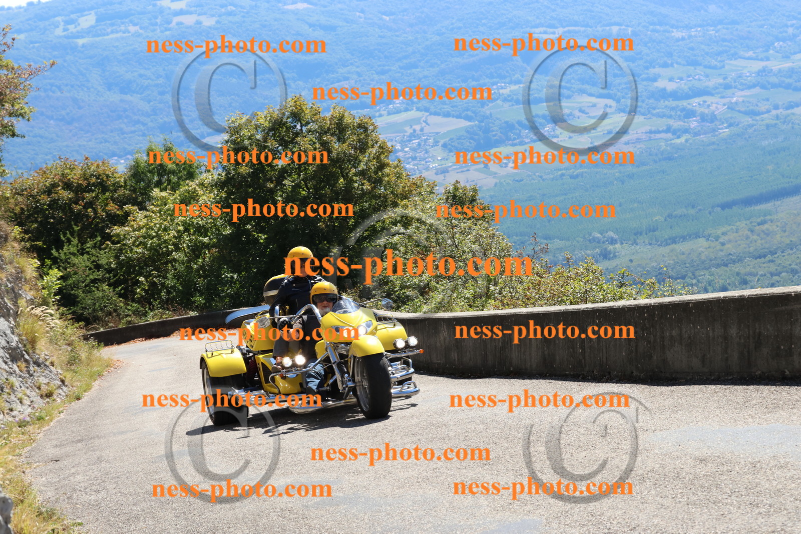 Col du Grand Colombier (132).JPG