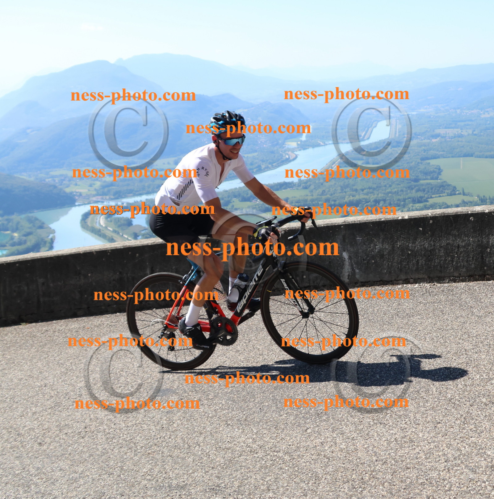 Col du Grand Colombier (178).JPG