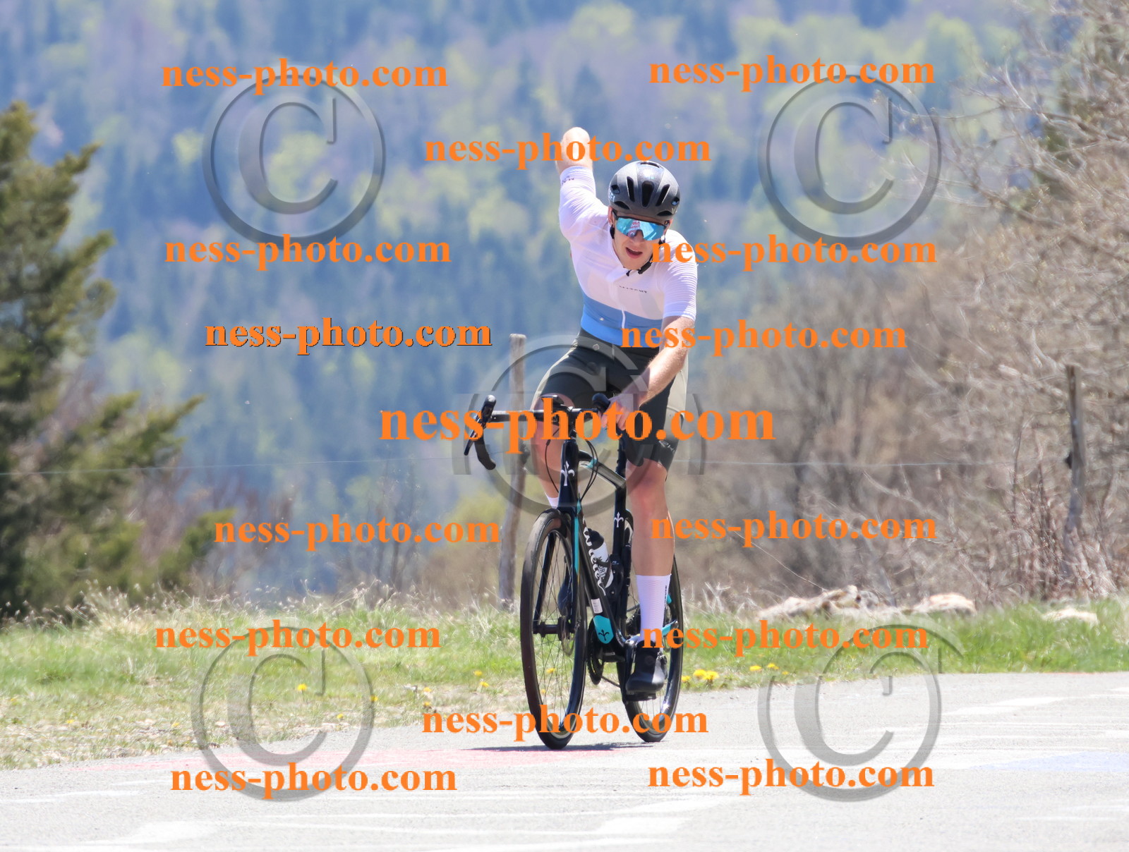 Col du Grand Colombier (700).JPG