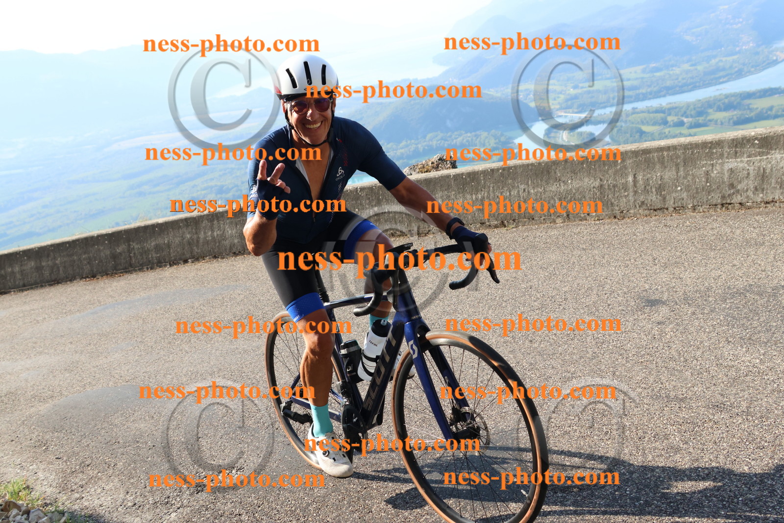 Col du Grand Colombier (668).JPG