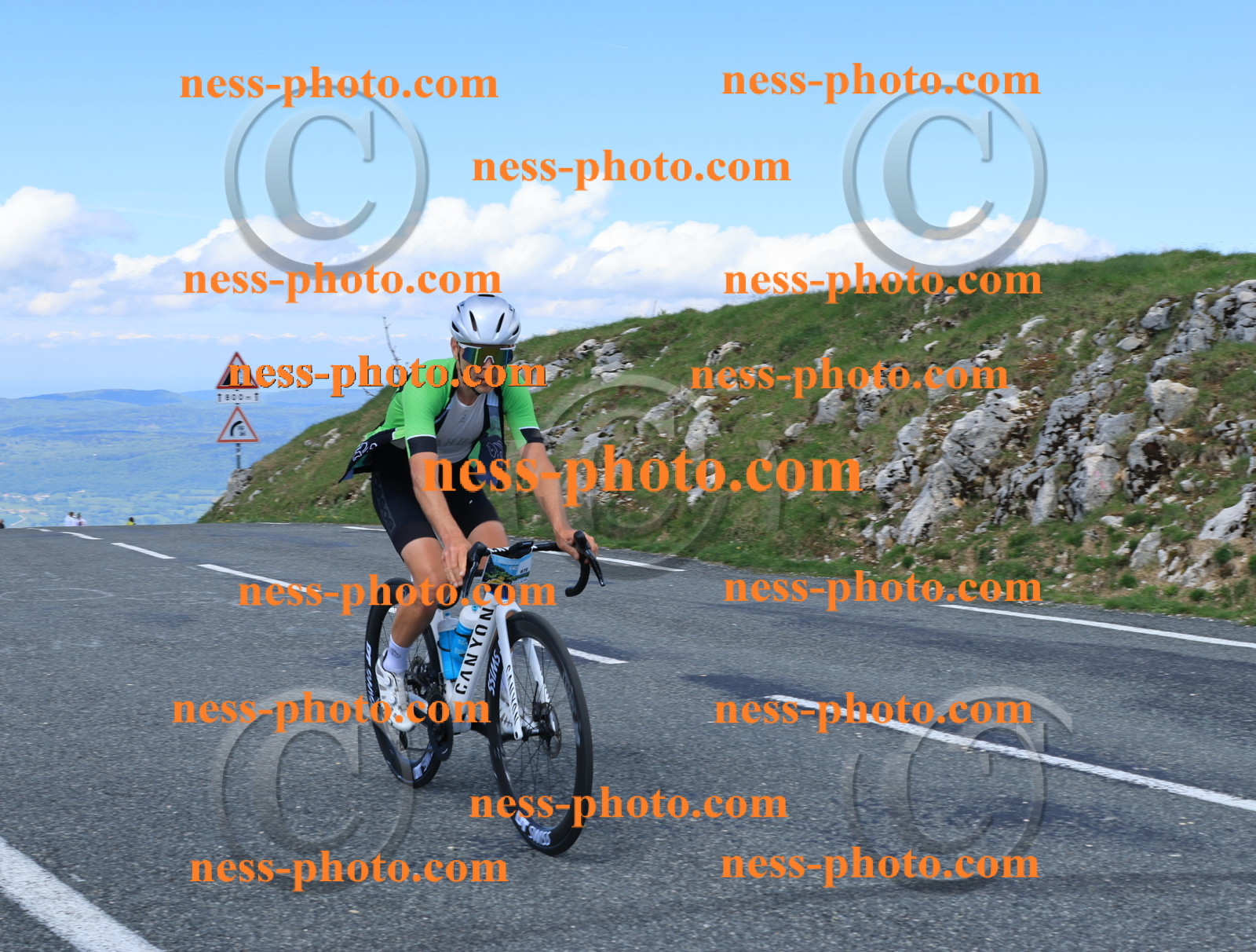 Col du Grand Colombier (1237).JPG