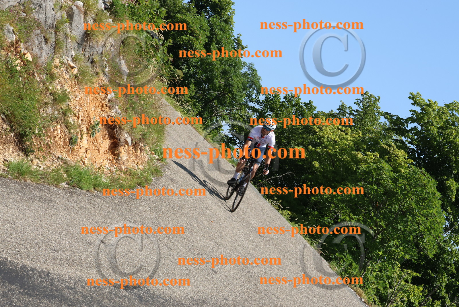 Col du Grand Colombier (372).JPG